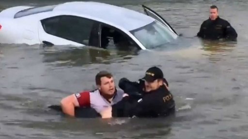 Záchrana tonoucího muže