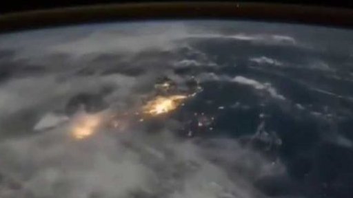 Bouřka z oběžné dráhy Země