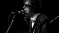 Bob Dylan převzal Nobelovu cenu