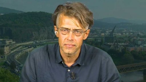 Nahrávka Srpen od Houpacího koně