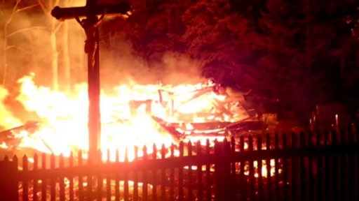 Škoda po požáru kostela v Gutech