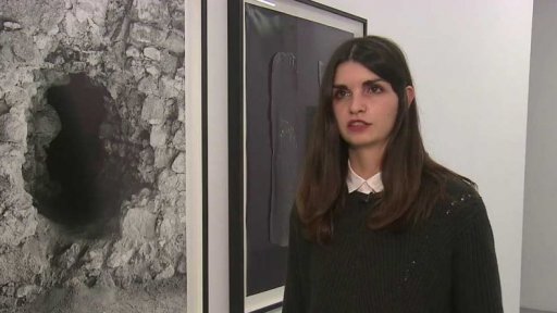 Had, který zmizel v díře ve stěně