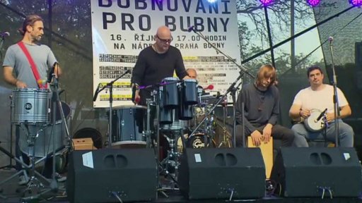 Bubnování v Bubnech