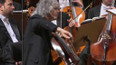 Violoncellista Steven Isserlis v pražském Rudolfinu