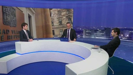 Vláda bez důvěry versus ústava