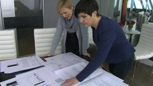 Hotel Ještěd se postupně vrací do 70. let