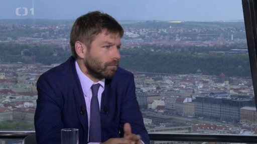 Robert Pelikán /ANO, ministr spravedlnosti; Eliška Wagnerová /nestr. za Zelené/, senátorka, bývalá soudkyně Ústavního soudu