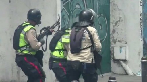 Krize ve Venezuele se prohlubuje