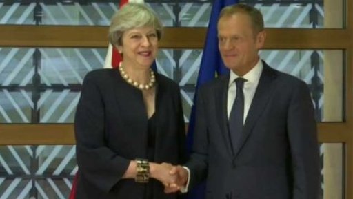 První summit s Emmanuelem Macronem + rozhovor s B. Vostalem a M. Karasem