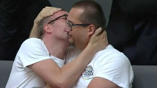 Německo: zelená pro svatby gayů a leseb