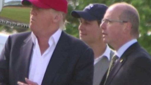 Prázdniny světových vůdců + rozhovor s D. Hejlovou