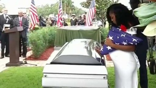 Trumpova kondolence vdově mrtvého vojáka