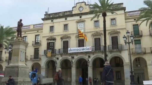 Uvalena vazba na katalánské exministry + rozhovor s R. Bubnem