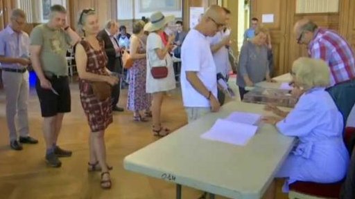 Francie: první kolo parlamentních voleb + rozhovor s M. Perottinem