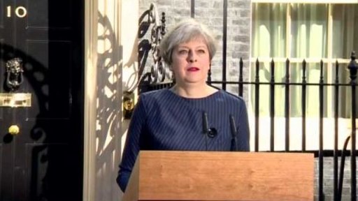 Británii čekají předčasné volby