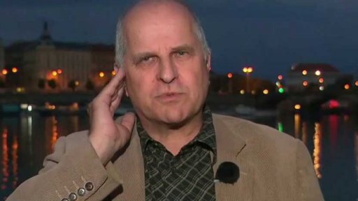 Vládní krize pokračuje - žaloby na prezidenta - rozhovor