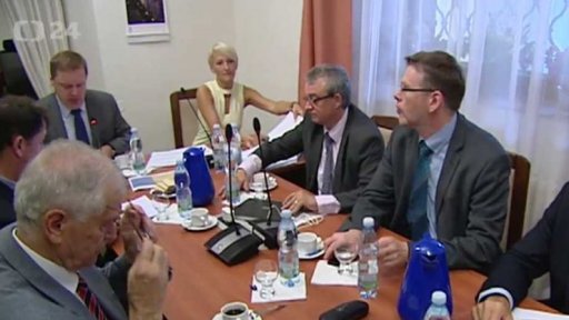 Bradáčová a Ištvan zbaveni mlčenlivosti