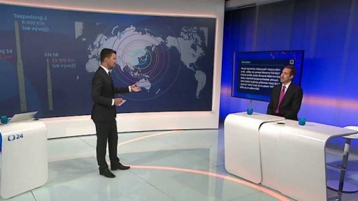 KLDR a hrozba jaderné války - Hyde park a rozhovor