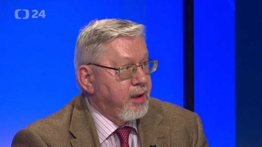 Čas na prezidentské přihlášky vypršel - Hyde park a rozhovor