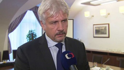 Dohled nad bezhotovostními platbami