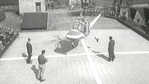 Nový vrtulník přistával na terase obchodního domu