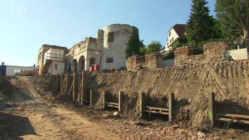 Trojský panský dvůr