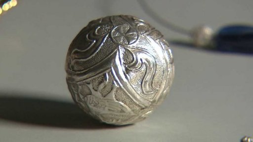 Kopie cenností z hrobů na Pražského hradu