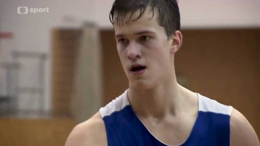 Nejmladší pivot v lize