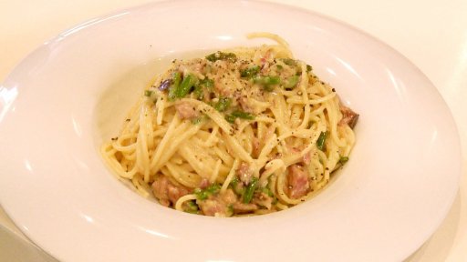 Těstoviny s uzeným masem