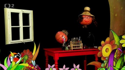 Muf nese dýni tetě Pipetě, slíbila mu z nich vyčarovat dýňosaury. Jejich hovor vyslechne Hary, nesouhlasí s loupežemi a praještěry též na palouku nechce.