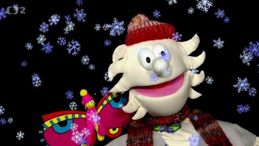 Pip zasypal svou zahrádku sněhovou peřinkou…