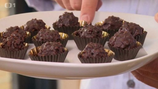 Nepečené oříškové pralinky