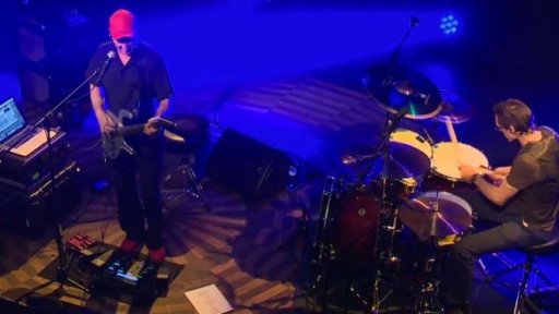 Na návštěvě: Adrian Belew