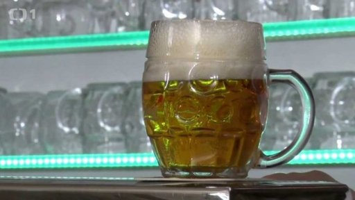 Mistr světa v čepování piva Lukáš Svoboda