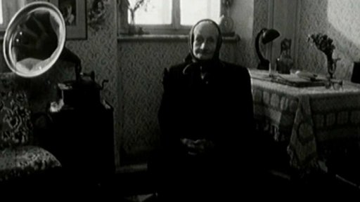 Tvář (r. Václav Kadrnka, 2001, 6 min.)