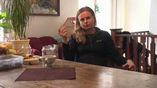 Téma: Světlo a tíha slavných předků - Theodora Remundová