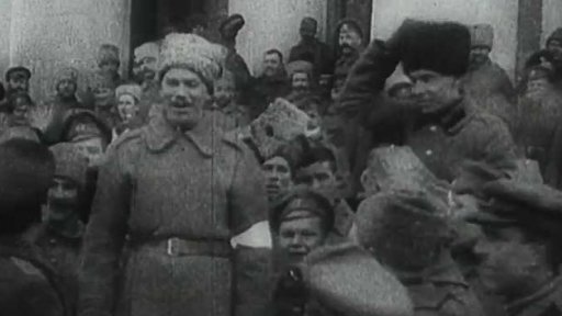 O petrohradských ulicích před 50 lety