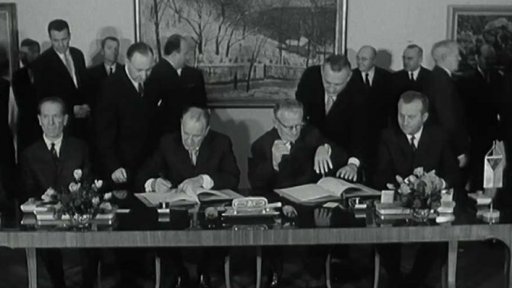 Stranická a vládní delegace MLR v Československu