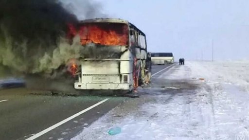 Tragický požár autobusu v Kazachstánu