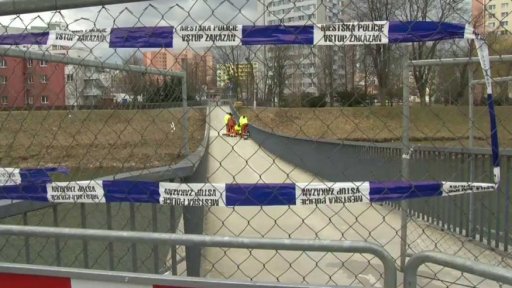 Zkoumání uzavřené lávky v Kroměříži