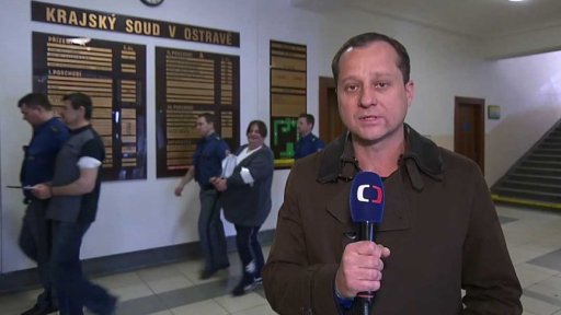 Soud kvůli nezdaněné reklamě za stamiliony