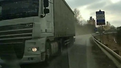 Předjíždění, které mohlo skončit tragédií