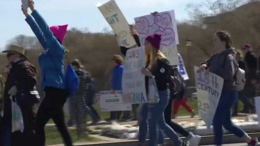 Policejní manévry kvůli nebezpečnému střelci
