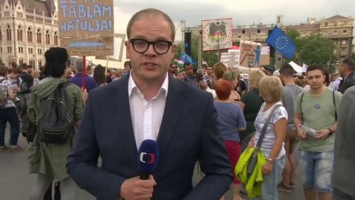 První schůze nových maďarských poslanců