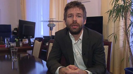 Ministr Pelikán složil mandát