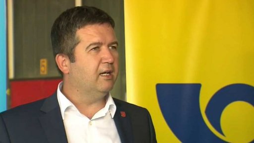 Peníze pro Českou poštu