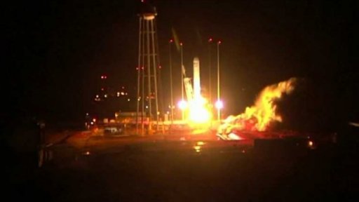 Progress úspěšně zakotvil u ISS