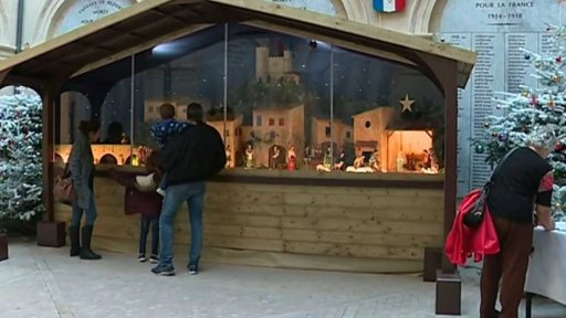 Spor o náboženské symboly ve Francii