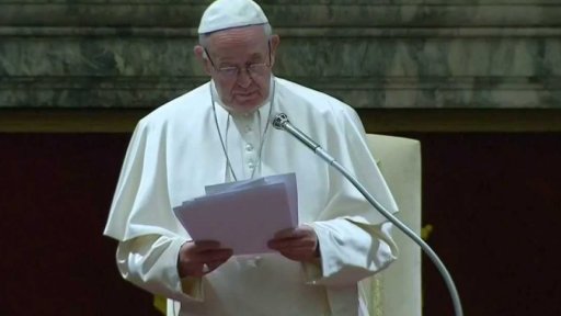 Papežova výzva k pedofilním kněžím