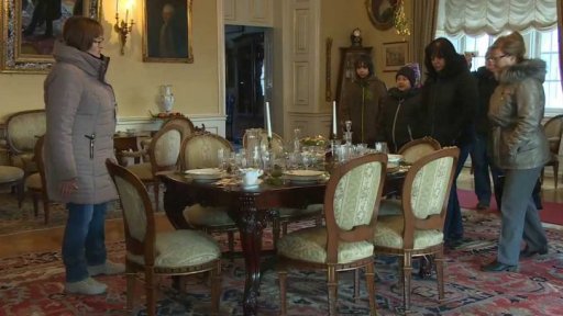 Chybí průvodci na zámcích